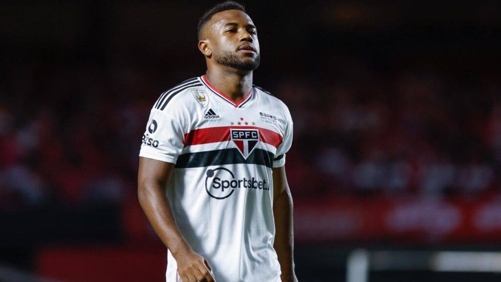 O que São Paulo planeja para Luan após período treinando separado