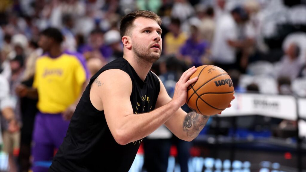 Doncic diz que quebrou celular ao saber de troca entre Mavs e Lakers
