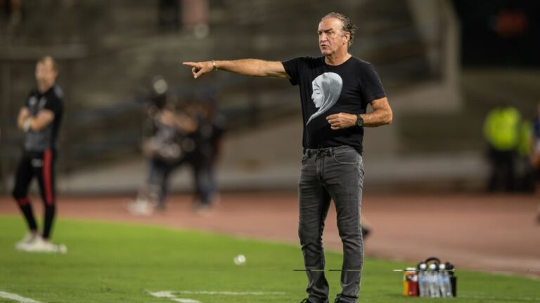 Cuca crava classificação na Sul-Americana e promete cobrança a elenco do Atlético-MG: ‘Precisamos fazer melhor’