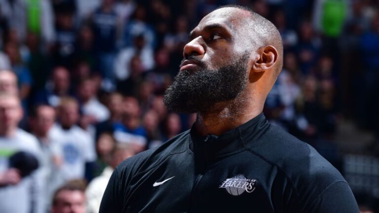 LeBron James tem reação inusitada após Mavericks conseguirem primeira escolha do Draft