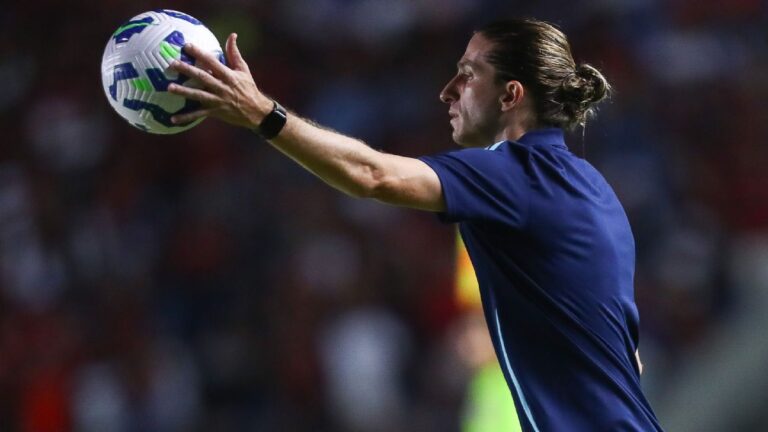Filipe Luís detona logística do Flamengo em viagem ao Maranhão: ‘Desastre’
