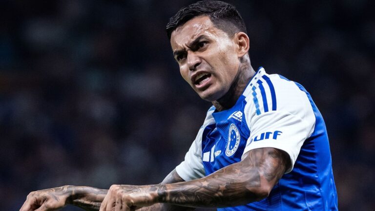 Cruzeiro tem desconto e vai pagar R$ 40 milhões a menos para Dudu