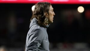 Zubeldía rebate pergunta após empate do São Paulo: ‘Assunto que já está entalado’
