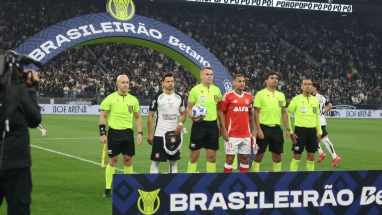 Renata Ruel, sobre árbitro de Corinthians x Inter: ‘Era para ter perdido escudo Fifa’
