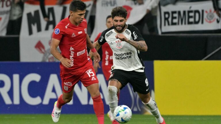Corinthians empata com o América de Cali e se complica na Sul-Americana