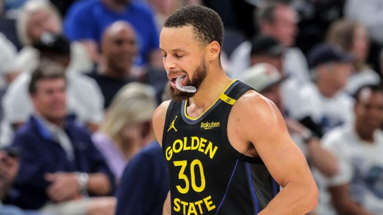 Curry tem lesão inédita na carreira e vira desfalque para os Warriors nos playoffs da NBA