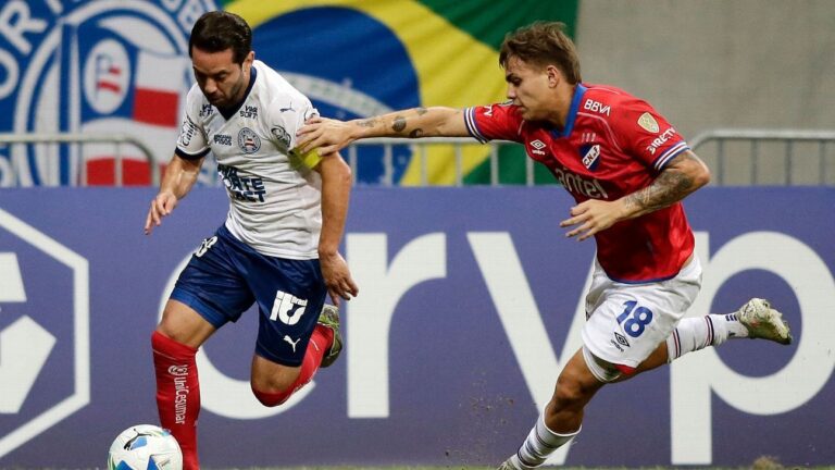 Bahia perde para o Nacional e tem liderança ameaçada na Libertadores