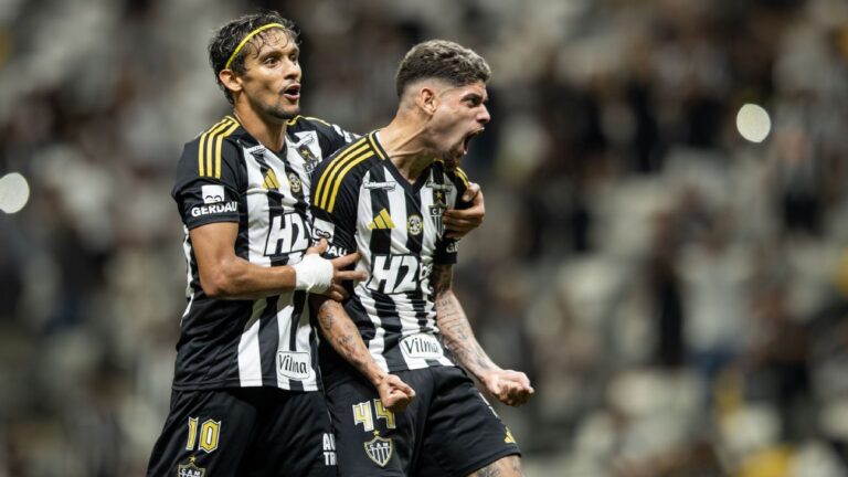 Atlético-MG marca no fim e vence o Fluminense no retorno à Arena MRV