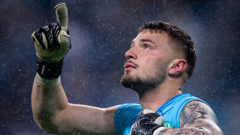 Palmeiras topa pagar mais de R$ 10 milhões por goleiro do Grêmio