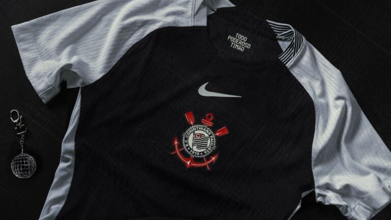 Corinthians estreará segundo uniforme em homenagem ao Mundial de 2000 na Sul-Americana