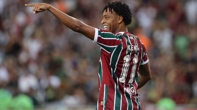 Fluminense vence e decide liderança do grupo na última rodada da Sul-Americana