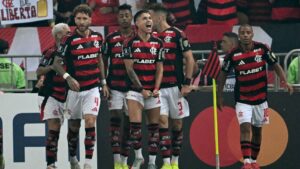 Flamengo vence LDU e só depende de si para ir às oitavas da Libertadores