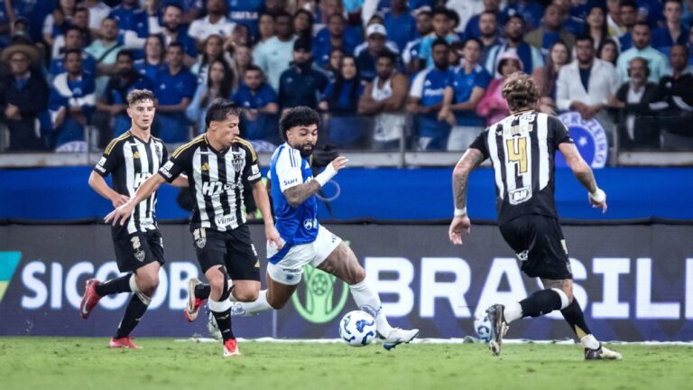 Atlético-MG ou Cruzeiro? Veja quem terminou 2024 devendo mais por jogadores