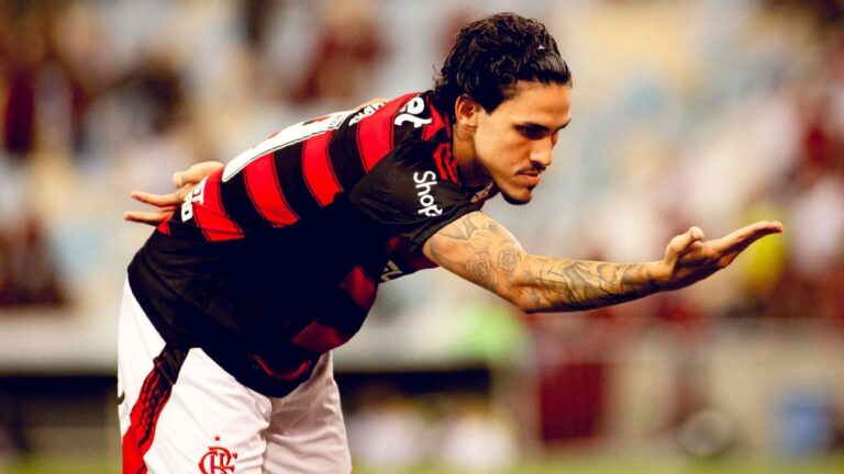 Flamengo atropela o Botafogo-PB e vai às oitavas da Copa do Brasil