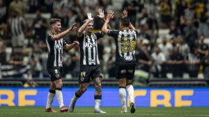 Atlético-MG goleia Maringá e se classifica na Copa do Brasil