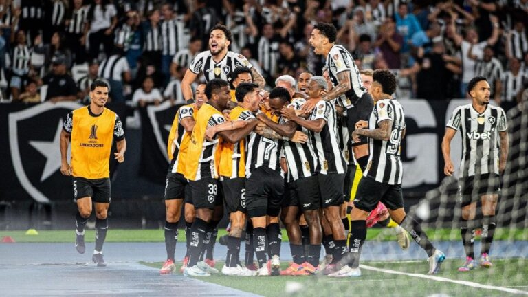 Rival do Botafogo no Mundial aponta quem são os favoritos ao título