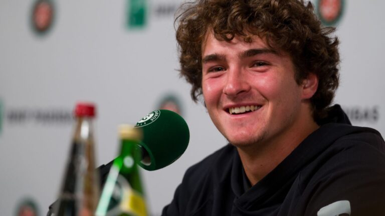 João Fonseca diz por que Roland Garros ‘tem significado a mais’ e faz alerta sobre Hurkacz