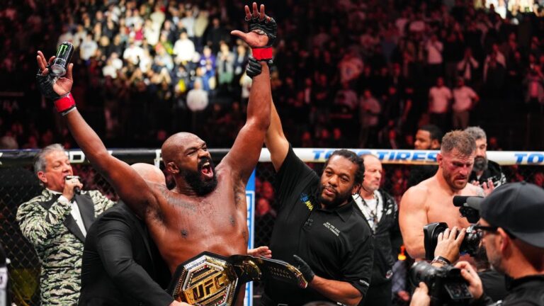 Fãs dos UFC perdem paciência com Jon Jones e abrem até abaixo-assinado