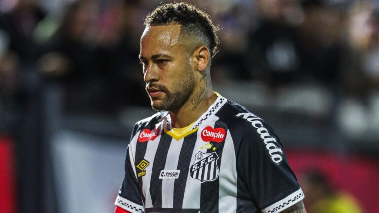 Ex-Real Madrid elogia Neymar, mas tem dúvida sobre futuro: ‘Vamos ver se ele quer’