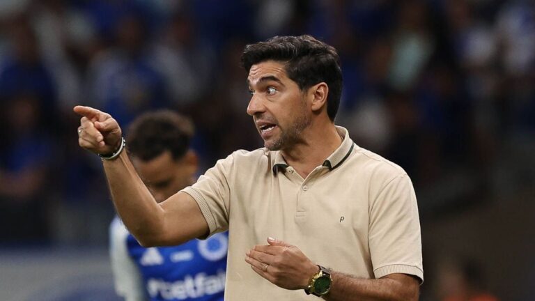 Como nova polêmica de Abel no Palmeiras repercutiu na Europa