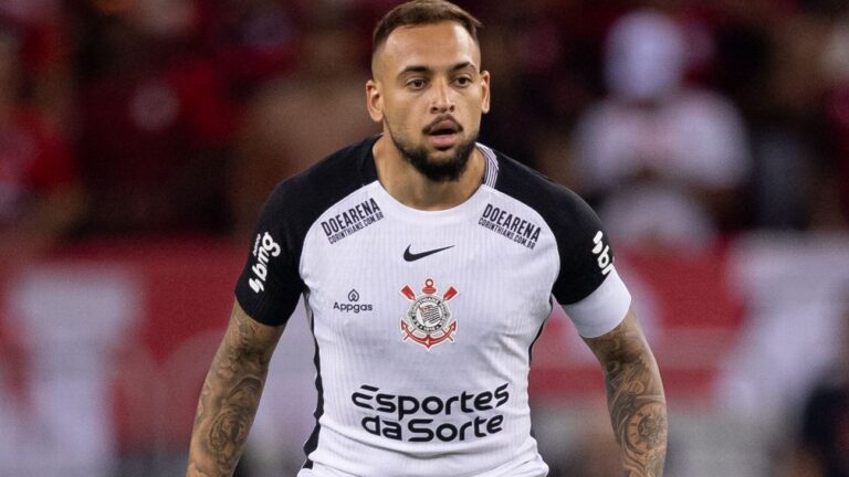 Corinthians leva dívida milionária por Maycon à CAS e suspende risco de ‘transfer ban’