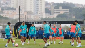Ancelotti faz observações antes de definir a seleção brasileira