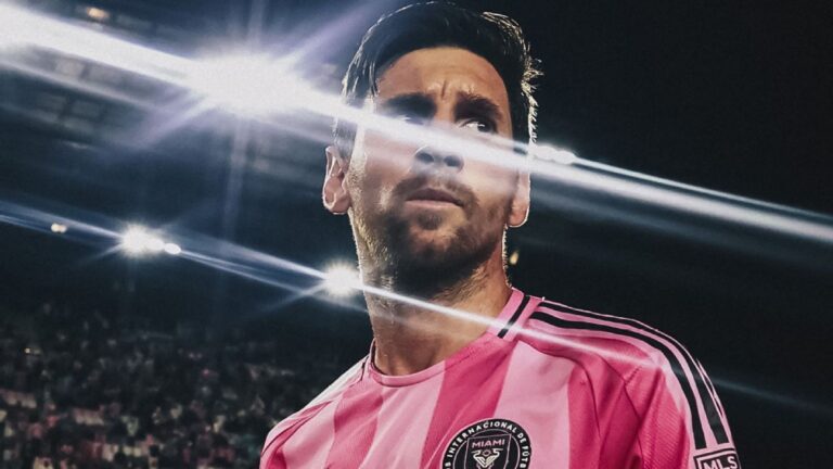 Flaco abre jogo sobre proposta do River e sonha em enfrentar Messi