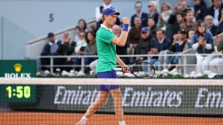 Sinner derrota Djokovic e irá encarar Alcaraz na final de Roland Garros