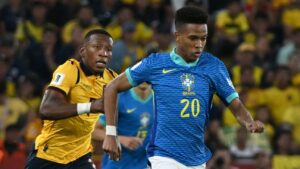 Estêvão revela à ESPN quem é sua inspiração na seleção brasileira
