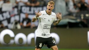 Róger Guedes revela ofertas do Brasil, mas diz: ‘Me vejo em grandes da Europa’