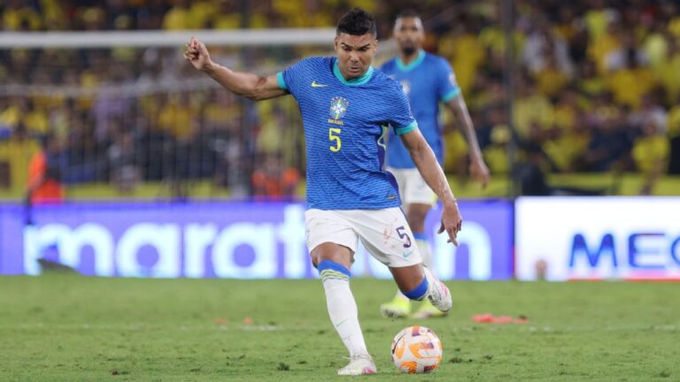 Casemiro exalta Ancelotti: ‘Brasil precisa de pessoas assim. Vamos aproveitar’