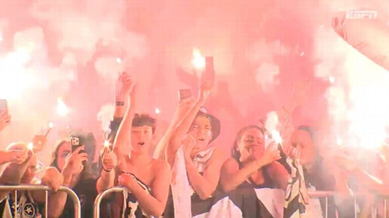 Com festa da torcida, Botafogo embarca para o Mundial de Clubes; veja relacionados