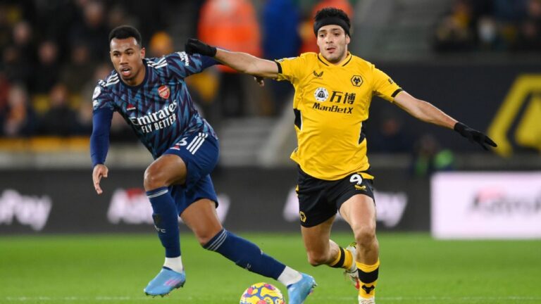 Atacante da Premier League mostra curiosidade com Mundial de Clubes