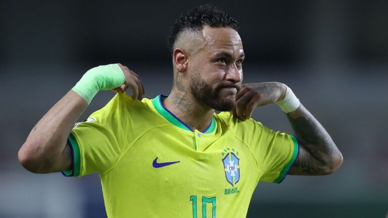 Ancelotti diz onde Neymar jogaria na atual seleção: ‘Quando estiver bem…’