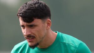 Piquerez relembra Palmeiras x Chelsea antes de estreia no Mundial