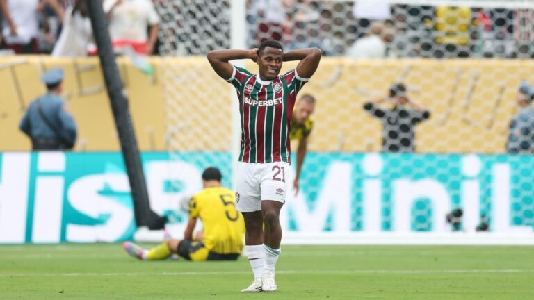 Arias cutuca imprensa europeia após estreia do Fluminense no Mundial