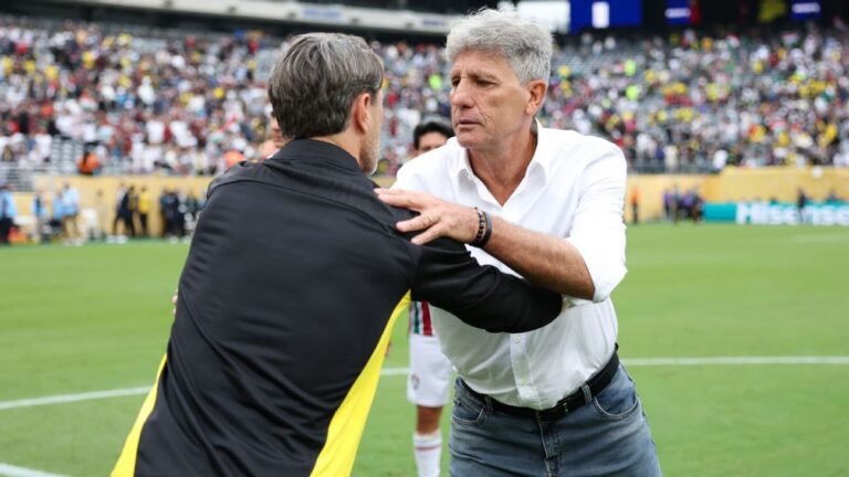 Técnico do Dortmund se mostra aliviado com 0 a 0 com o Fluminense