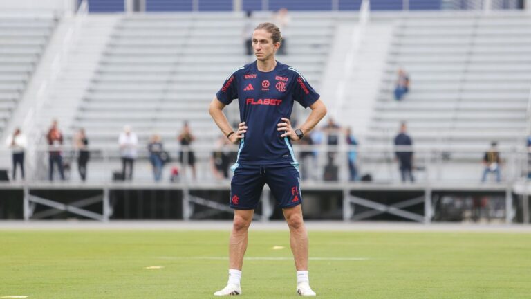 Filipe Luís chama Chelsea de ‘modelo perfeito’ e dá aviso ao Flamengo