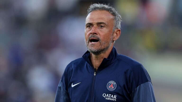 Luis Enrique elogia disciplina tática do Botafogo após vitória no Mundial