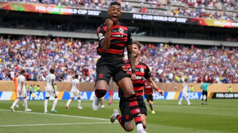 Bruno Henrique ‘destrói’ Chelsea, Flamengo vira e encaminha classificação no Mundial