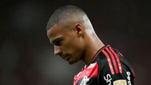 De la Cruz volta a ser problema para o Flamengo no Mundial de Clubes