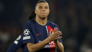 Mbappé processa PSG por assédio moral e cobra valores astronômicos de pagamentos