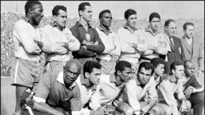 Palmeiras x Botafogo tem história fora do Brasil