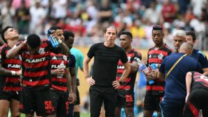 Filipe Luís diz se Flamengo podia vencer Bayern e projeta Palmeiras no Mundial
