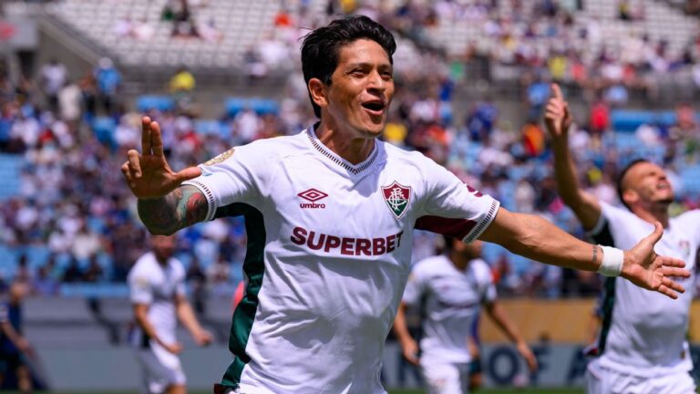Fluminense faz história, elimina Inter de Milão e vai às quartas do Mundial
