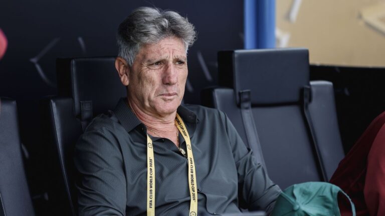 Renato Gaúcho conta reação da filha antes de Fluminense x Inter: ‘Até me xingou’