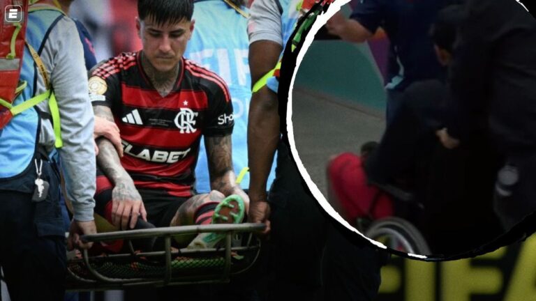 Flamengo desembarca no Rio após eliminação no Mundial com Pulgar em cadeira de rodas