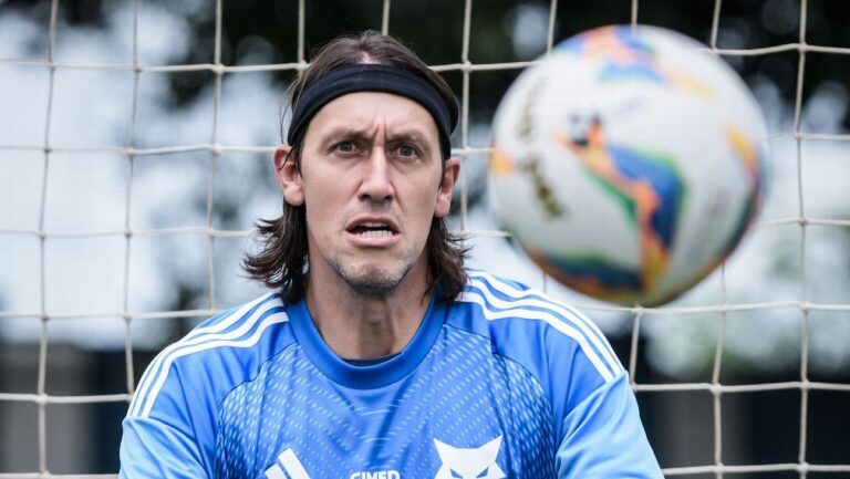 Cássio admite depressão no Corinthians: ‘Não tinha força para ajudar’
