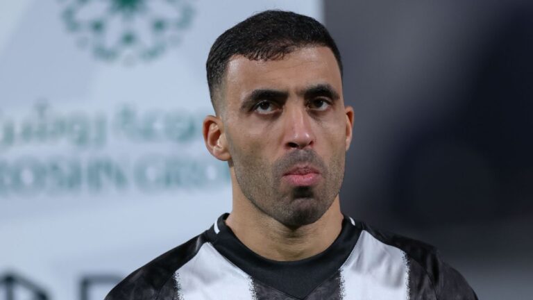 Atacante que já levou chibatada de torcedor vira reforço do Al Hilal no Mundial