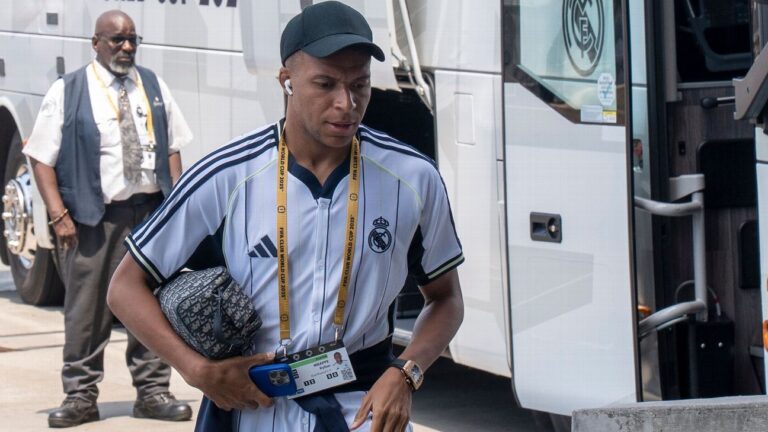 Jogador do PSG é sincero sobre reencontro com Mbappé: ‘É meu amigo, mas…’